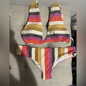 Womens Billabong Matching Bikini! Size M